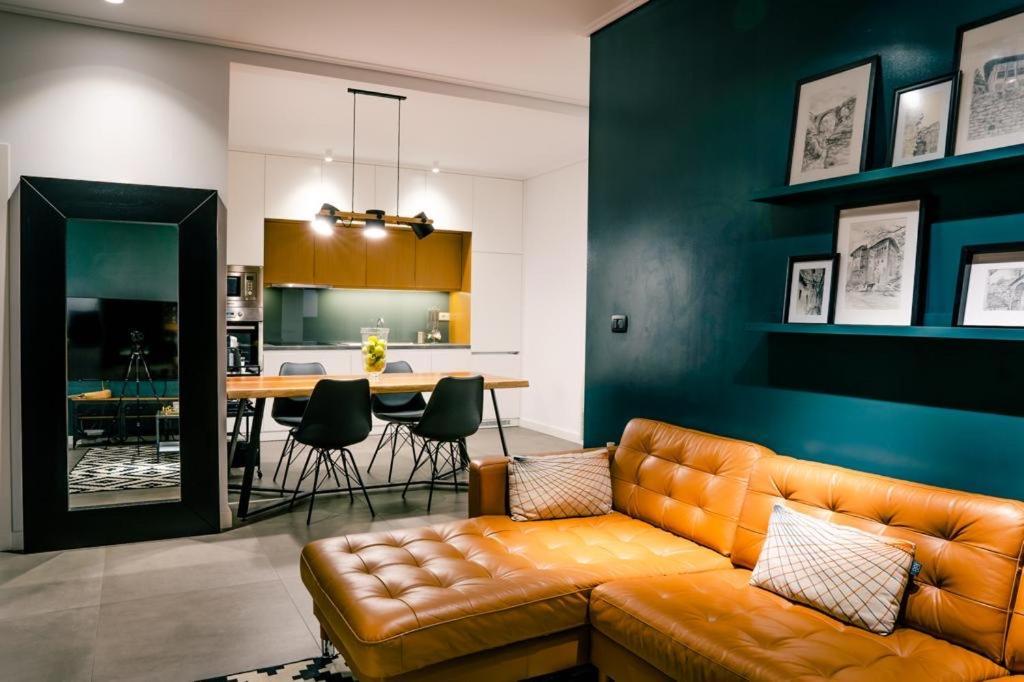 Novi'S Luxury Apartment 1 Gjirokastër Exterior foto